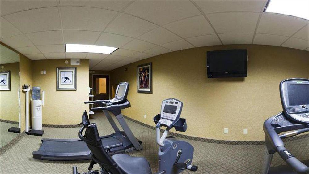 Clarion Pointe South Boston - Danville East Bagian luar foto