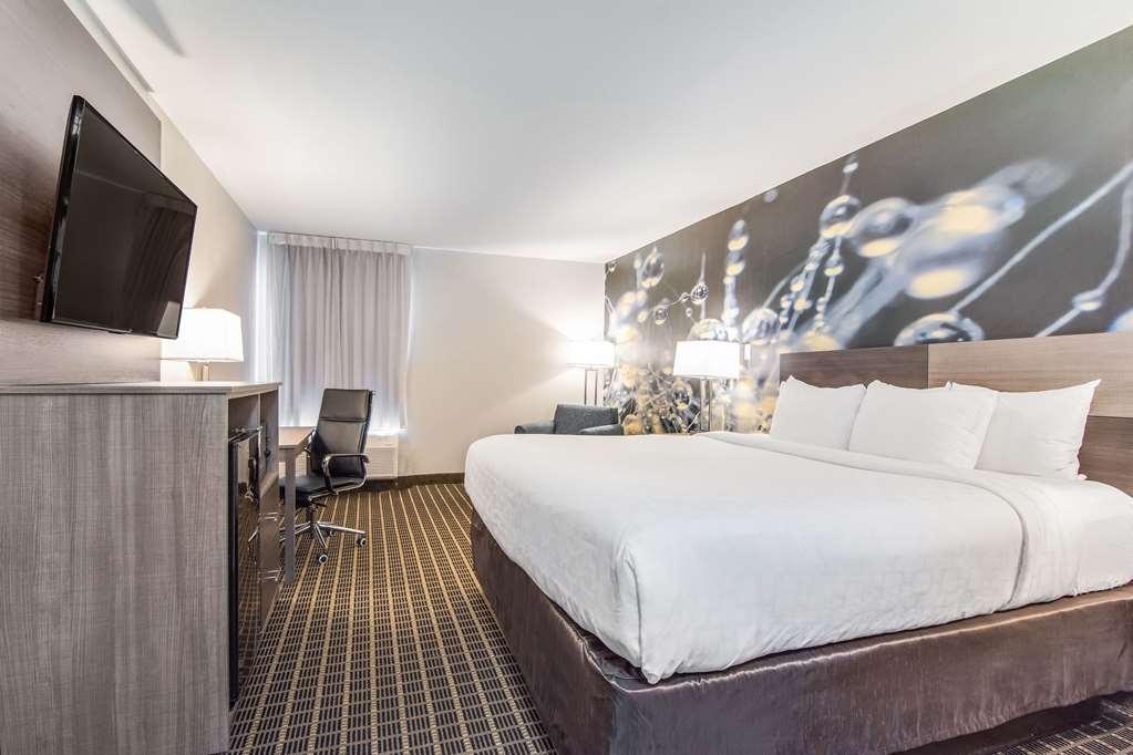 Clarion Pointe South Boston - Danville East Ruang foto
