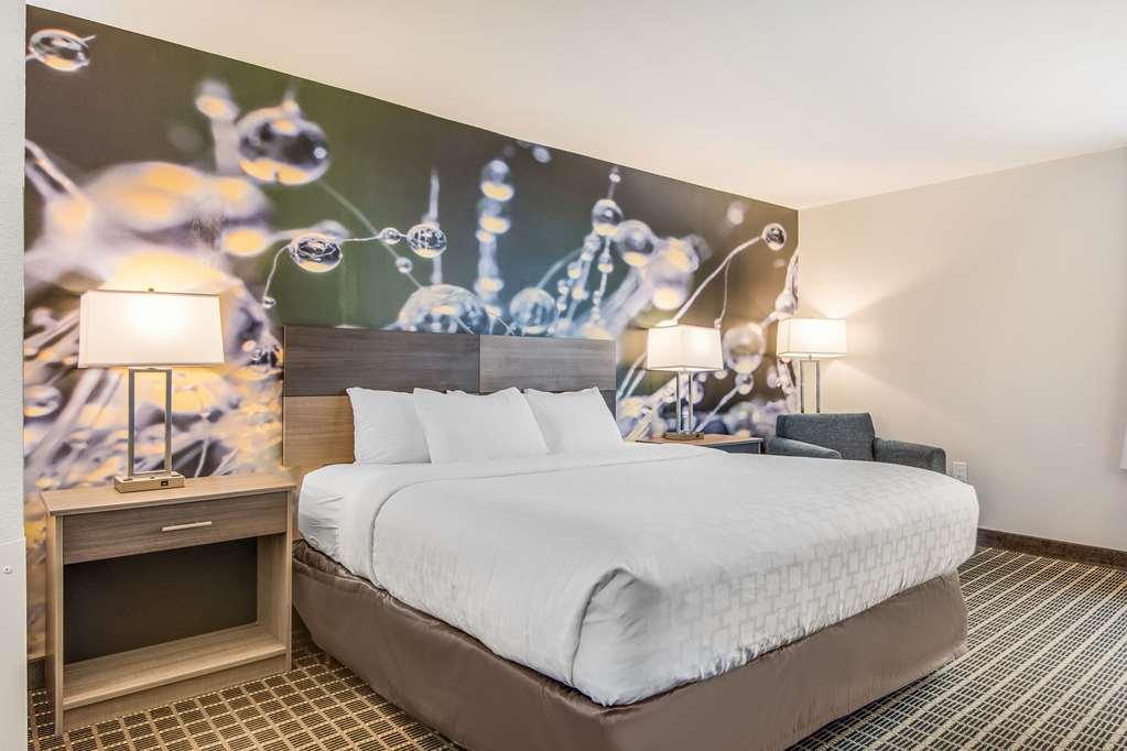 Clarion Pointe South Boston - Danville East Ruang foto