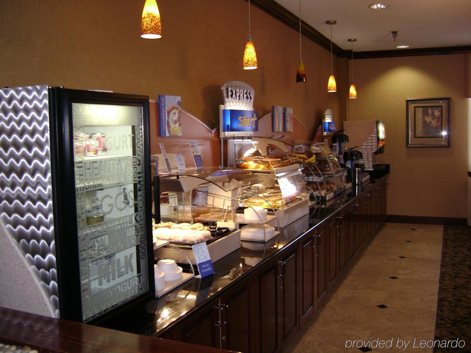 Clarion Pointe South Boston - Danville East Bagian luar foto